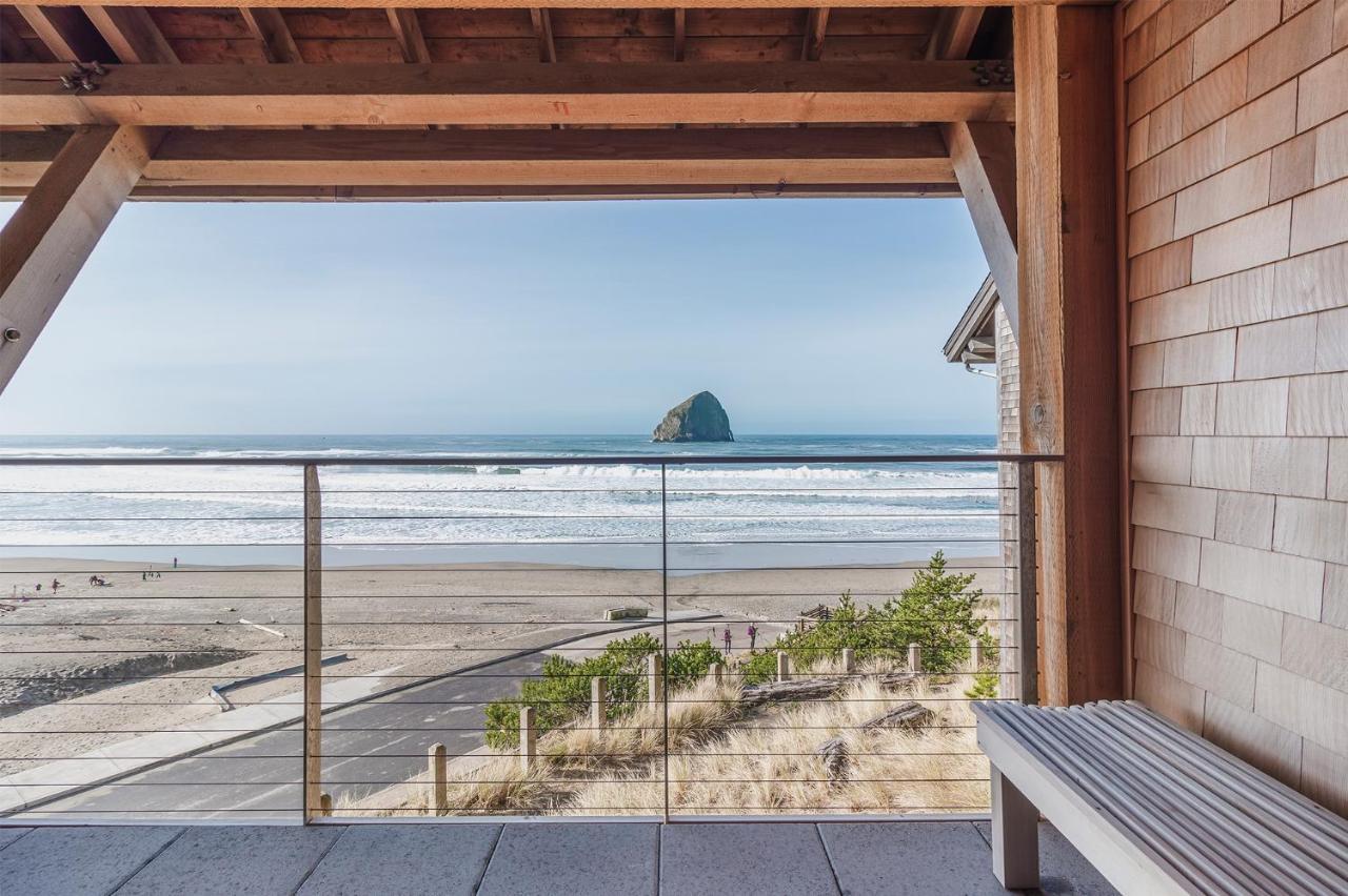 Headlands Coastal & 4* Pacific City