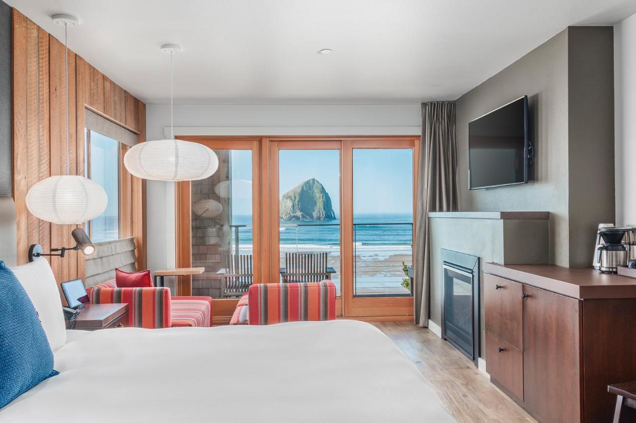 Headlands Coastal & 4*