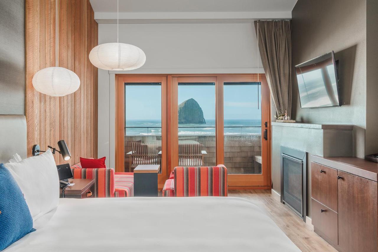 Headlands Coastal & Hotel Pacific City