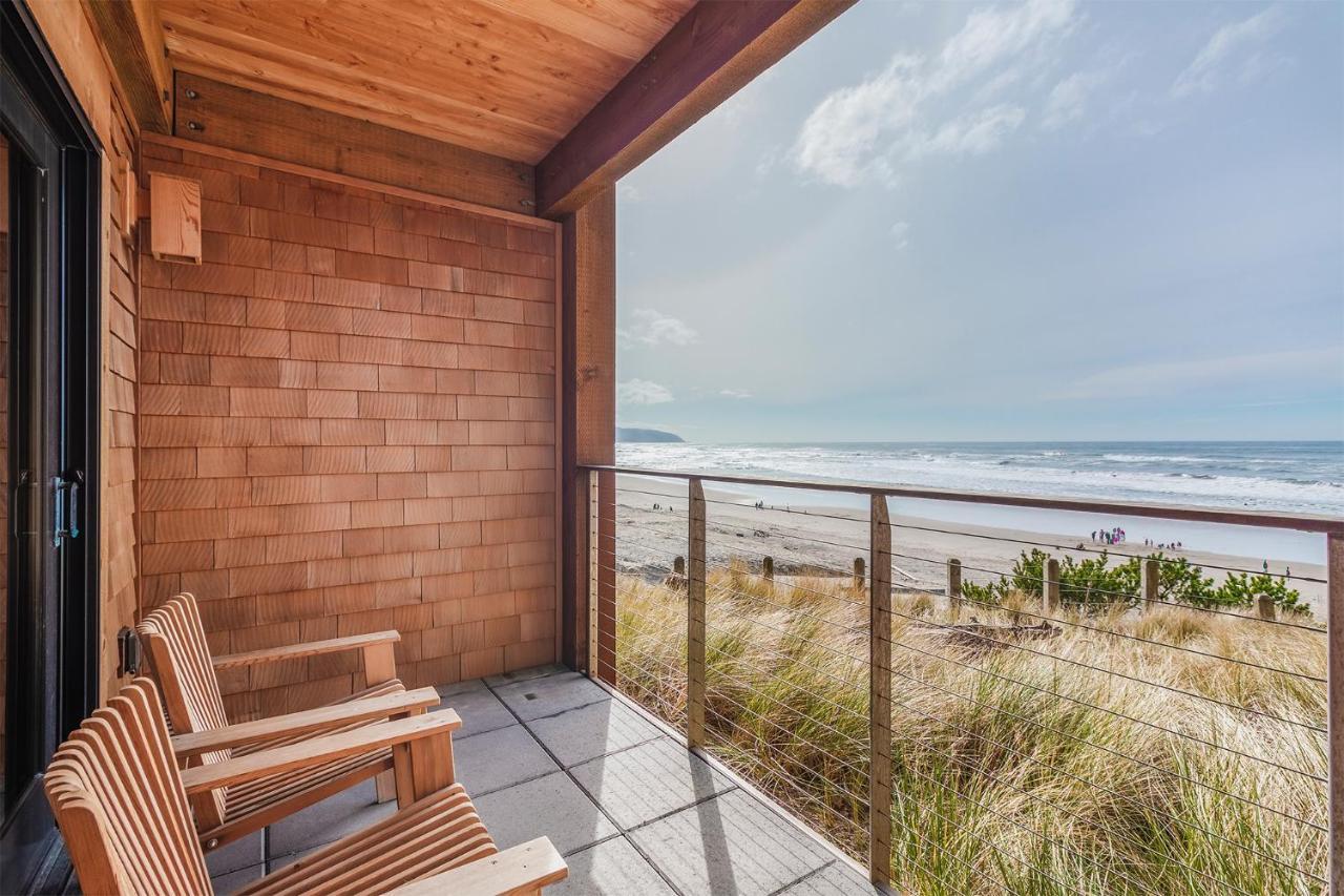 Headlands Coastal & Hotel